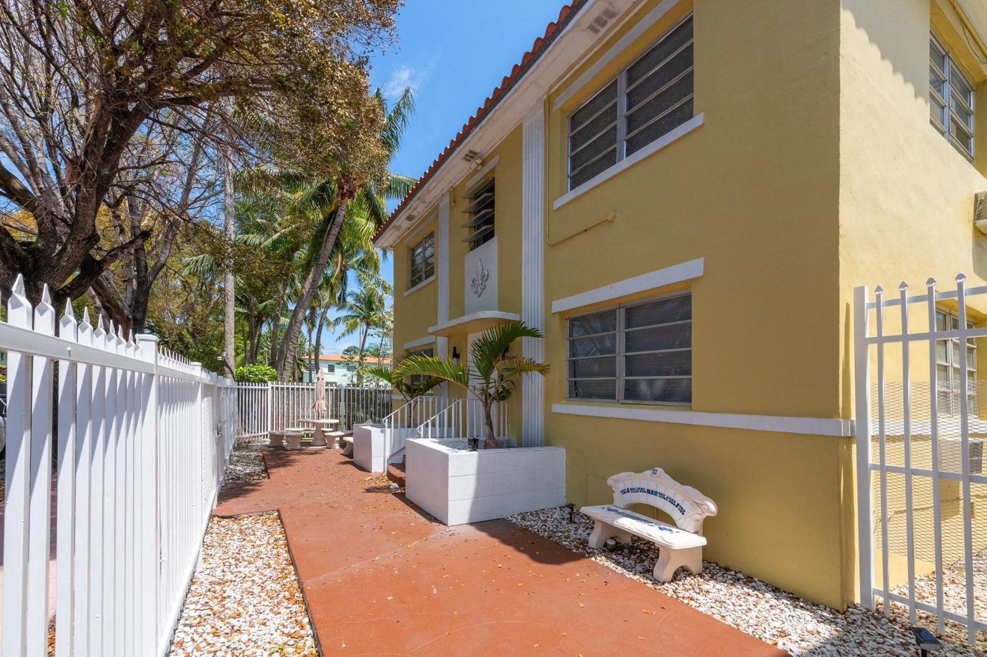 Sunnys Days 5Th St Appartement Miami Beach Buitenkant foto