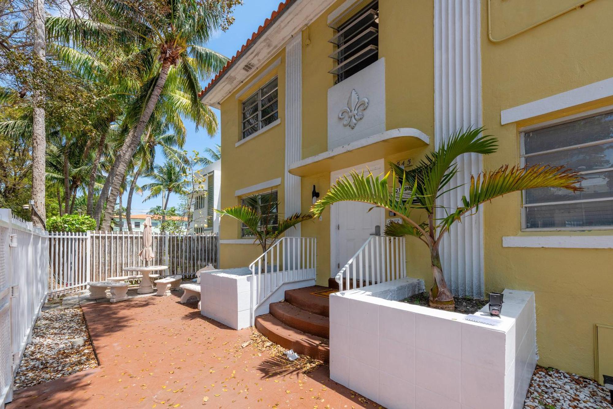 Sunnys Days 5Th St Appartement Miami Beach Buitenkant foto